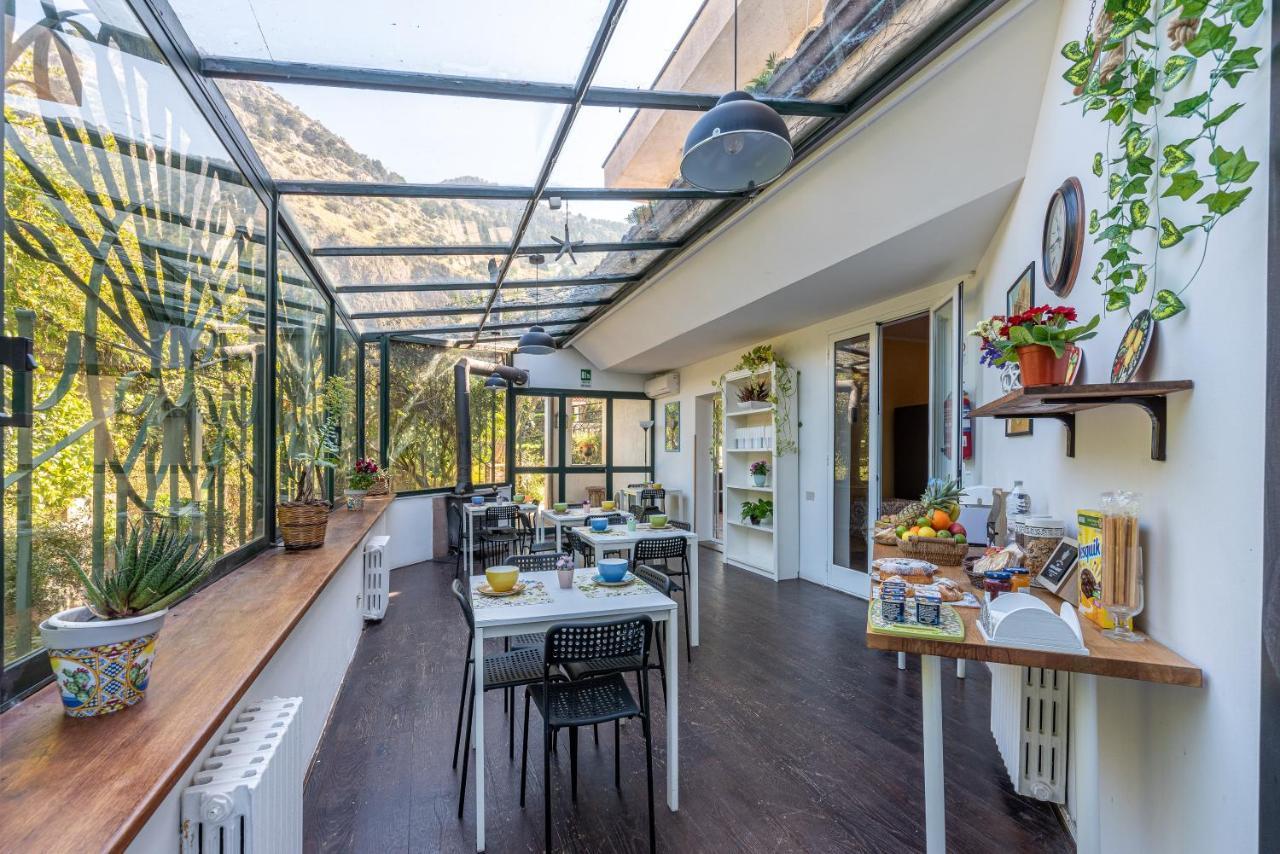 Bouganville Home Mondello Kültér fotó